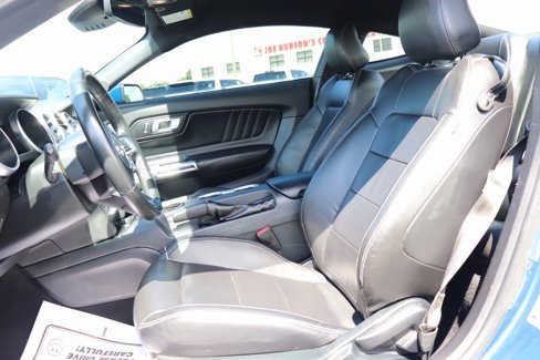 Used 2022 Ford Mustang Premium image 18