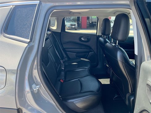 Used 2019 Jeep Compass Limited image 27