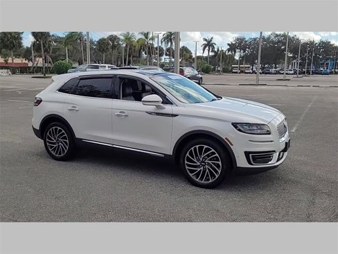 Used 2019 Lincoln Nautilus Reserve image 38