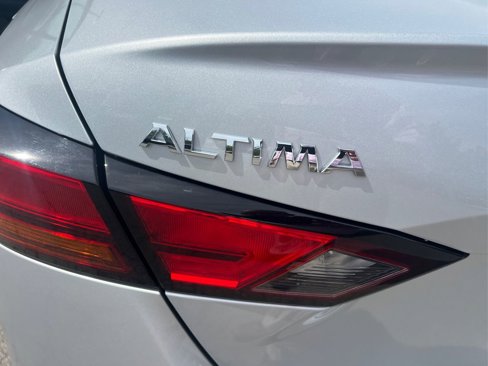 Used 2022 Nissan Altima 2.5 S image 13