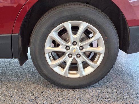 Used 2018 Chevrolet Equinox LT image 28
