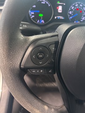 Used 2019 Toyota RAV4 LE image 39