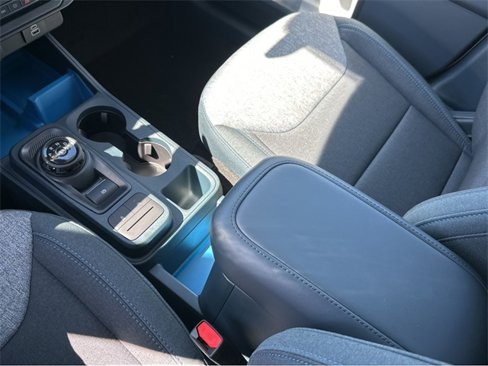 New 2025 Ford Maverick XLT image 32