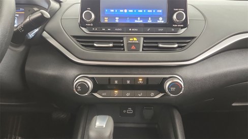 Used 2022 Nissan Altima 2.5 S image 16