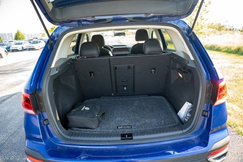 Certified 2022 Volkswagen Taos SE image 25