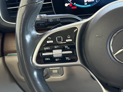 Used 2020 Mercedes-Benz GLS 450 4MATIC image 41