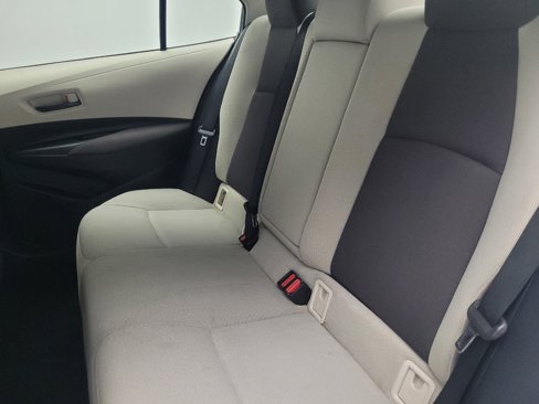 Used 2022 Toyota Corolla LE image 18