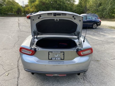 Used 2017 FIAT 124 Spider Lusso image 16