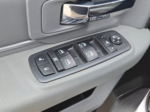 Used 2019 RAM 1500 Classic Warlock w/ Luxury Group image 28