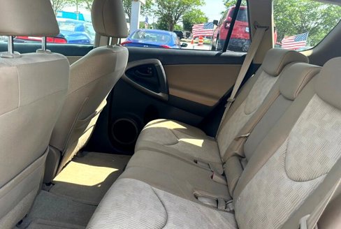 Used 2010 Toyota RAV4 4WD image 17