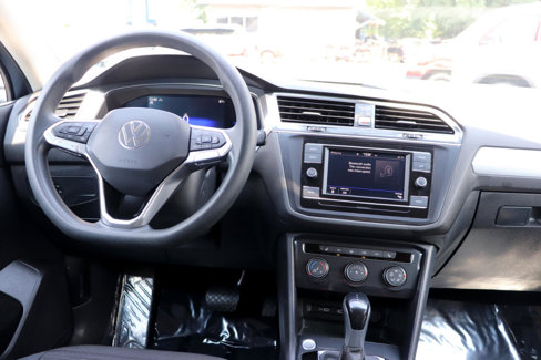 Used 2022 Volkswagen Tiguan S image 17