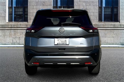 Used 2023 Nissan Rogue SL w/ SL Premium Package image 4
