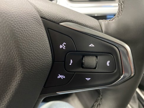 New 2025 Chevrolet Trax LT w/ LT Convenience Package image 31