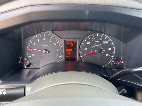 Used 2020 Nissan NV 2500 S image 14