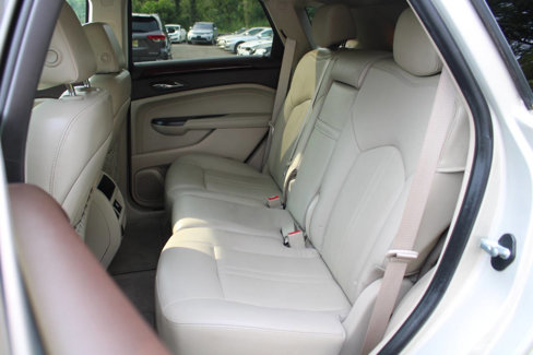 Used 2013 Cadillac SRX Luxury image 27