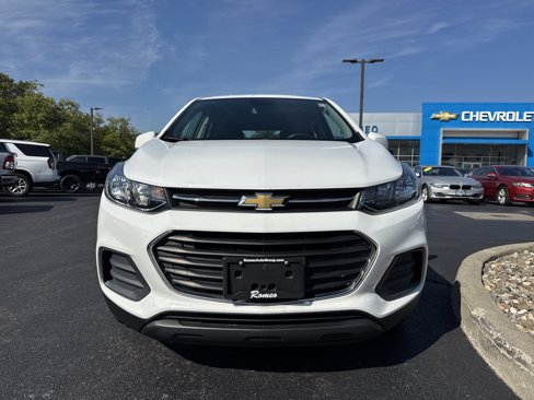 Used 2021 Chevrolet Trax LS image 2