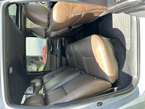 Used 2020 Toyota Tacoma Limited image 24