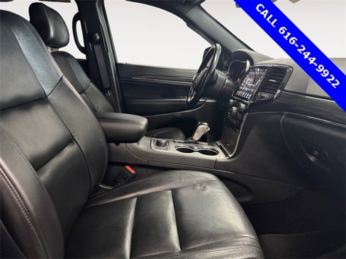 Used 2021 Jeep Grand Cherokee Limited image 21