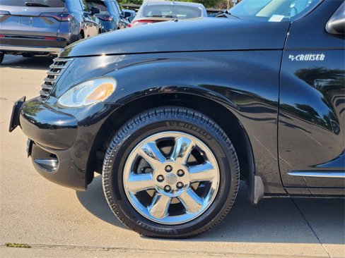 Used 2004 Chrysler PT Cruiser Limited w/ Chrome Accents Group image 8