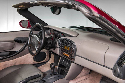 Used 1999 Porsche Boxster image 17