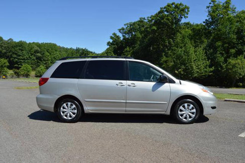 Used 2008 Toyota Sienna LE image 59