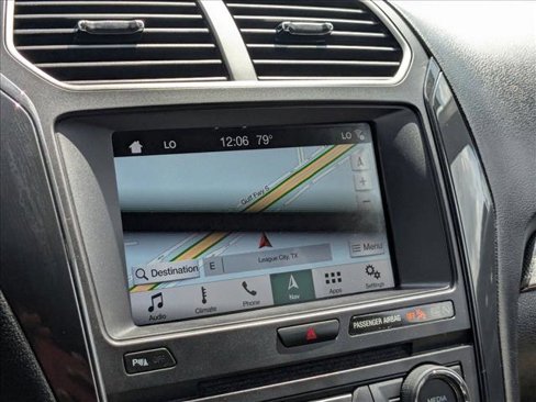 Used 2018 Ford Explorer XLT w/ Equipment Group 202A image 12