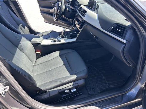 Used 2016 BMW 320i Sedan image 16