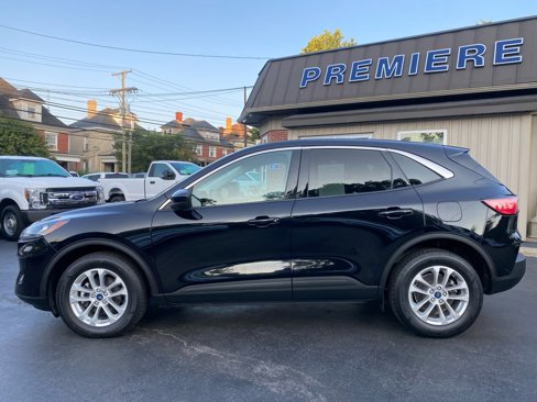 Used 2021 Ford Escape SE w/ Cold Weather Package image 2
