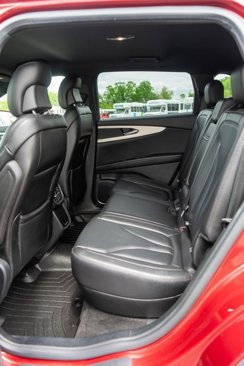 Used 2018 Lincoln MKX Premiere image 11