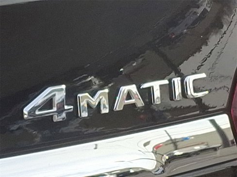 Used 2020 Mercedes-Benz GLA 250 4MATIC w/ Premium Package image 34