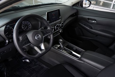 Used 2021 Nissan Sentra SV image 23