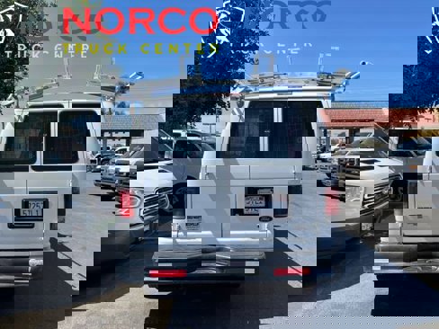 Used 2013 Ford E-250 and Econoline 250 w/ PWR Group image 4