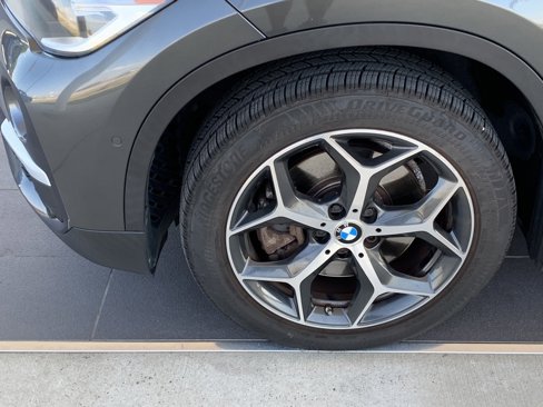 Used 2018 BMW X1 sDrive28i image 9