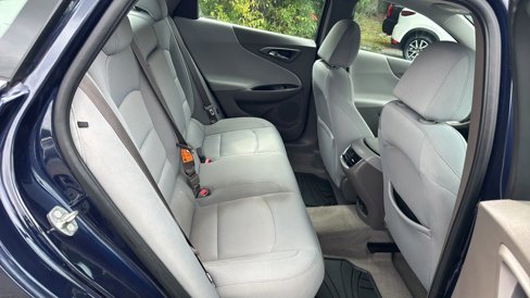 Used 2018 Chevrolet Malibu LT image 13