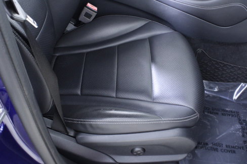 Used 2019 Mercedes-Benz GLC 300 w/ AMG Line image 13