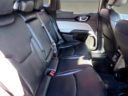 Used 2024 Jeep Compass Limited image 32