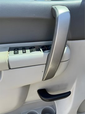 Used 2014 Chevrolet Silverado 3500 W/T image 10
