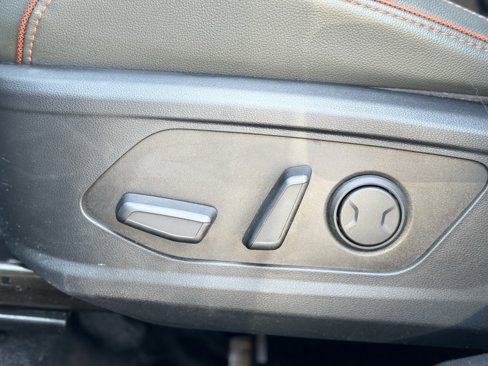 Used 2022 Hyundai Santa Cruz Limited image 21