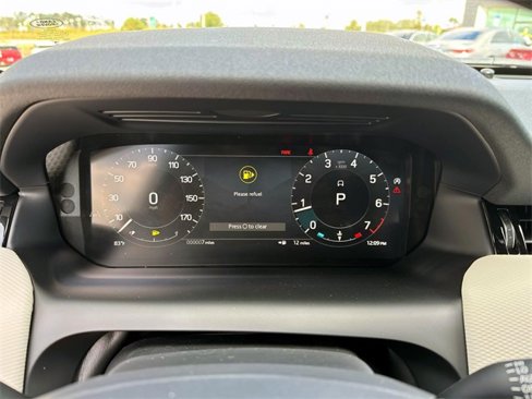 New 2025 Land Rover Discovery Sport Dynamic SE image 27