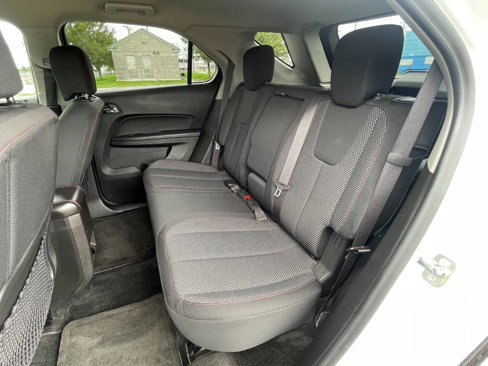 Used 2015 Chevrolet Equinox LT w/ Driver Convenience Package image 18