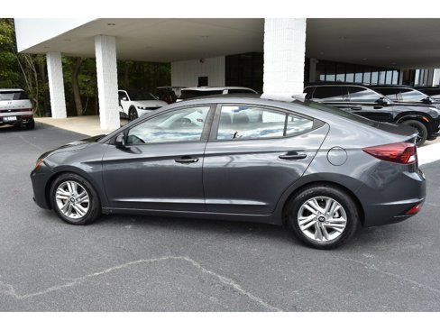 Used 2020 Hyundai Elantra SEL image 2