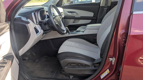 Used 2011 Chevrolet Equinox LT w/ Driver Convenience Package image 23