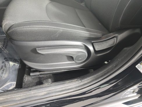 Used 2023 Kia Forte LXS image 27