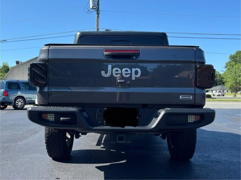 Used 2021 Jeep Gladiator Overland w/ Cold Weather Group image 22