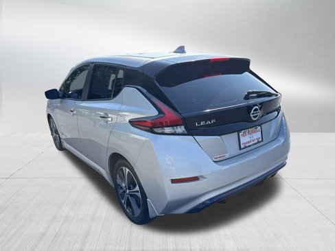 Used 2018 Nissan Leaf SV w/ SV Technology Package image 5