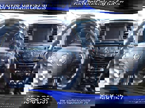Used 2020 Nissan Pathfinder SV image 19