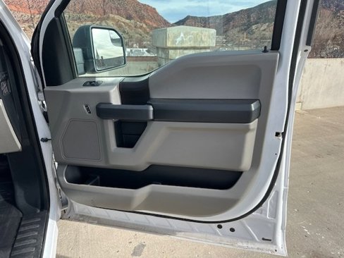 Used 2018 Ford F150 XL w/ Equipment Group 101A Mid image 12