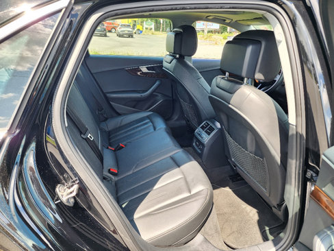 Used 2019 Audi A4 2.0T Premium Plus w/ Premium Plus Package image 30