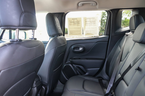 Used 2020 Jeep Renegade Limited image 19