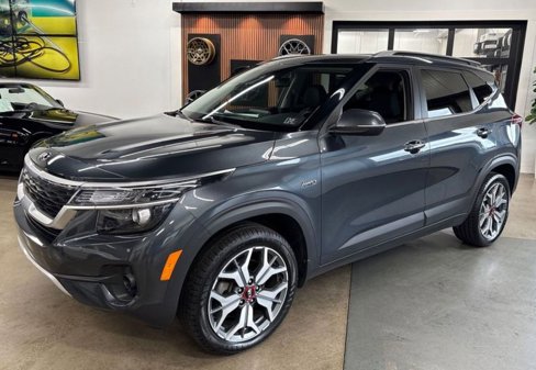 Used 2021 Kia Seltos S image 1